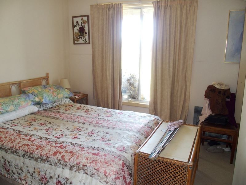 8 Chisholm Street, Greta West VIC 3675