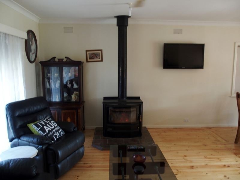 28 Esmond Street, Wangaratta VIC 3677