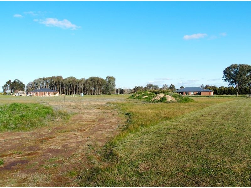 231 River Road, Tarrawingee VIC 3678