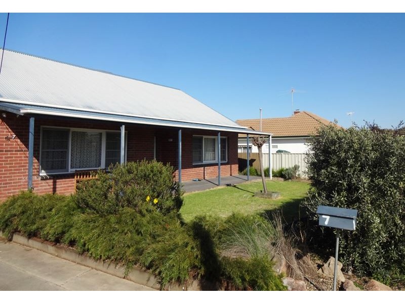 7 Orkney Street, Wangaratta VIC 3677