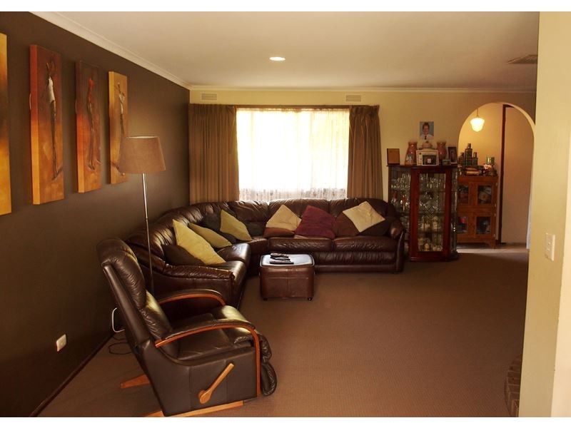 6 Kurrajong Lane, Glenrowan VIC 3675