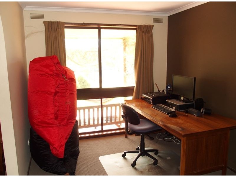 6 Kurrajong Lane, Glenrowan VIC 3675