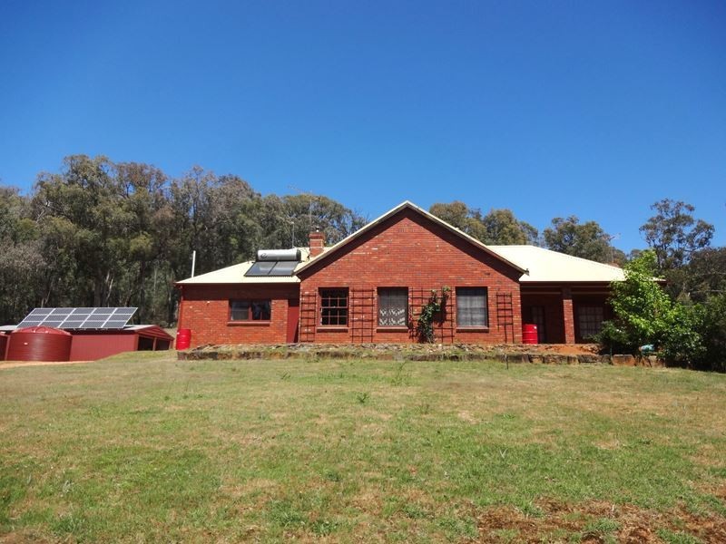 68 Huett Lane, Carboor VIC 3678