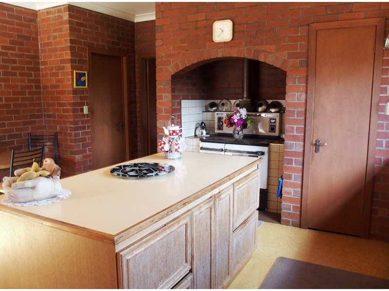 68 Huett Lane, Carboor VIC 3678