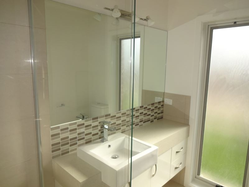 5 Dalwhinnie Drive, Wangaratta VIC 3677