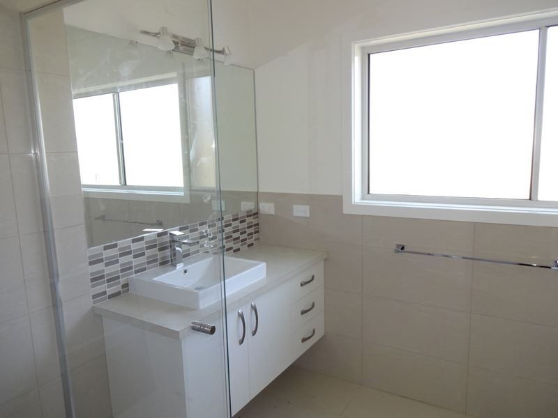 5 Dalwhinnie Drive, Wangaratta VIC 3677