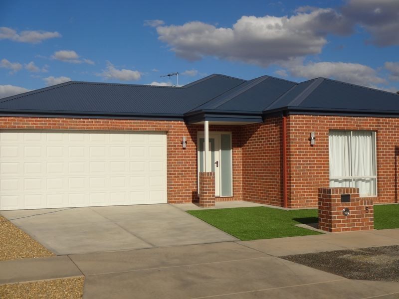 5 Dalwhinnie Drive, Wangaratta VIC 3677