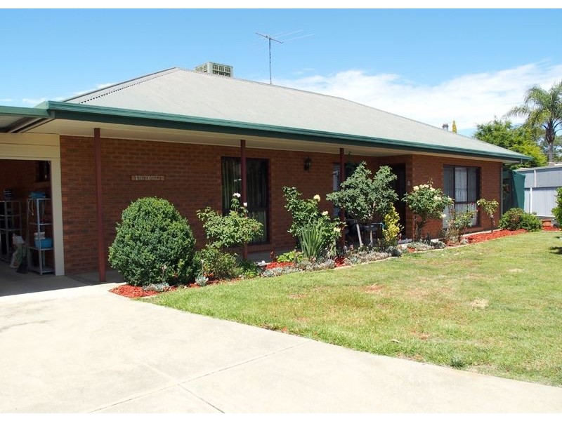 12 Violet Court, Wangaratta VIC 3677