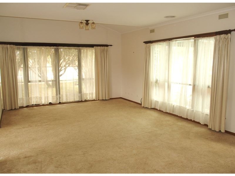 30 Noonan Street, Wangaratta VIC 3677