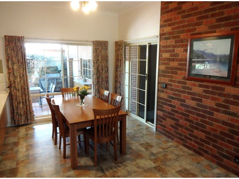 7 Waratah Drive, Wangaratta VIC 3677