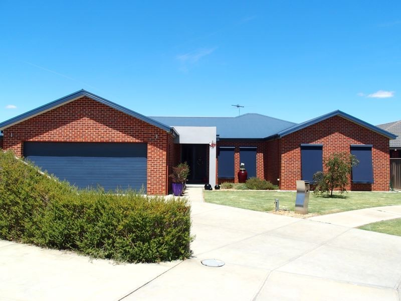 13 Hoysted Court, Wangaratta VIC 3677
