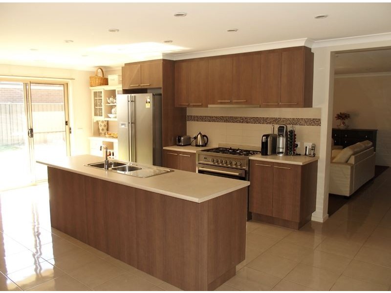 18 Wooloona Court, Wangaratta VIC 3677