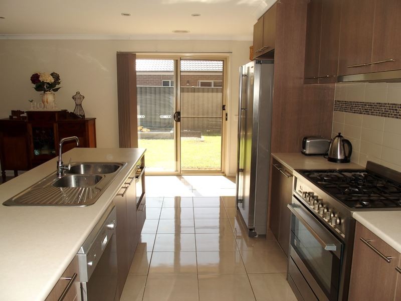 18 Wooloona Court, Wangaratta VIC 3677