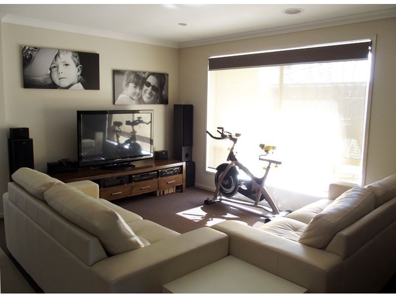 18 Wooloona Court, Wangaratta VIC 3677