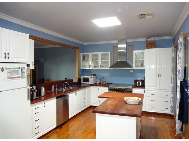 13 Mepunga Avenue, Wangaratta VIC 3677