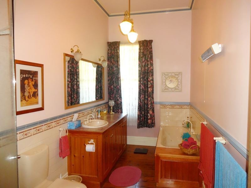 13 Mepunga Avenue, Wangaratta VIC 3677