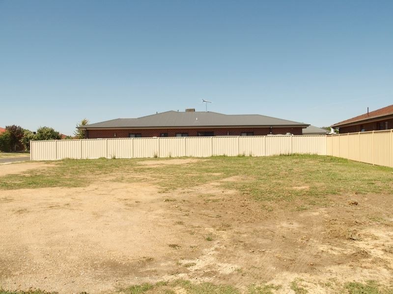 41 Thomas Wedge Drive, Wangaratta VIC 3677