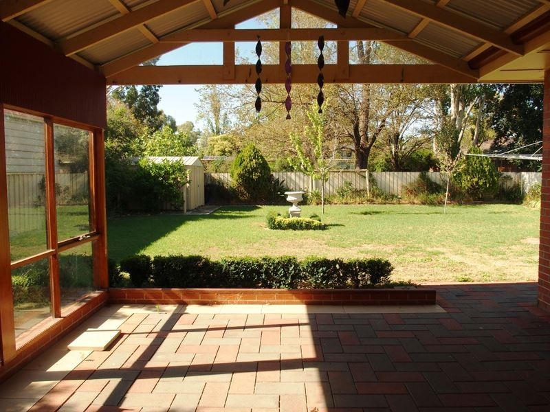 13 Sisely Avenue, Wangaratta VIC 3677