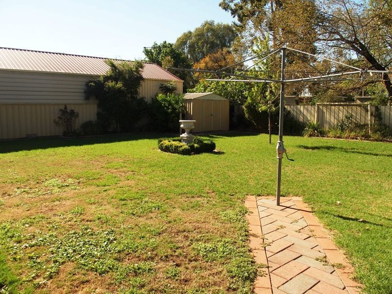 13 Sisely Avenue, Wangaratta VIC 3677