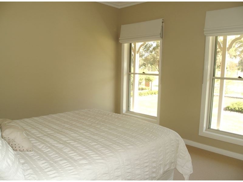 7 Louisiana Avenue, Wangaratta VIC 3677