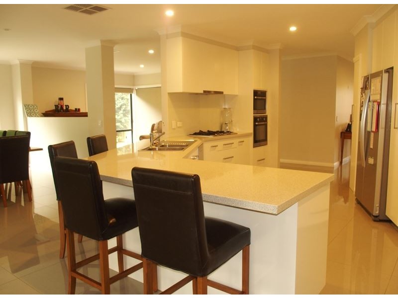 6 Logan Drive, Wangaratta VIC 3677