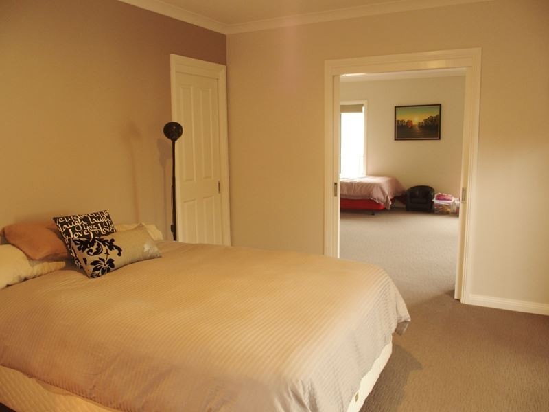 6 Logan Drive, Wangaratta VIC 3677