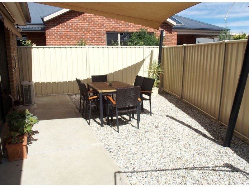5 Spurwing Place, Wangaratta VIC 3677