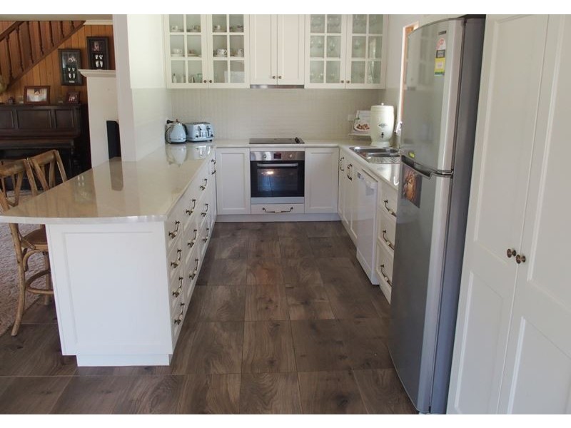 241 Warby Range Road, Glenrowan VIC 3675