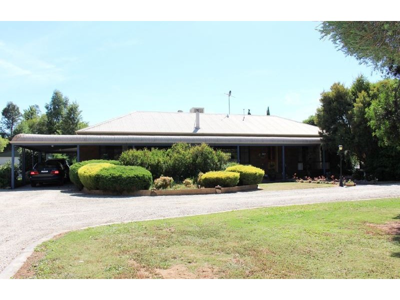 22 Lauriston Avenue, Milawa VIC 3678