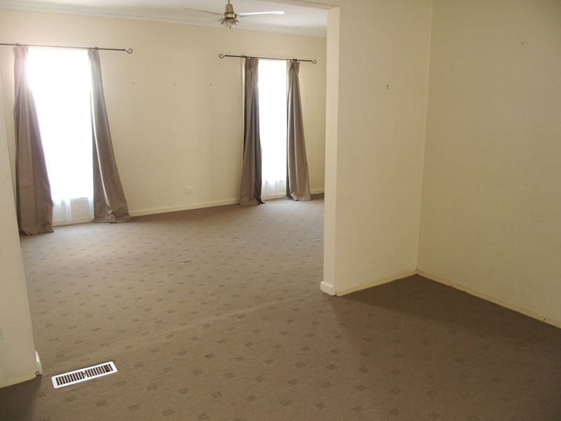 11 Orkney Street, Wangaratta VIC 3677