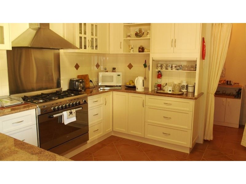 37 Chardonnay Drive, Milawa VIC 3678