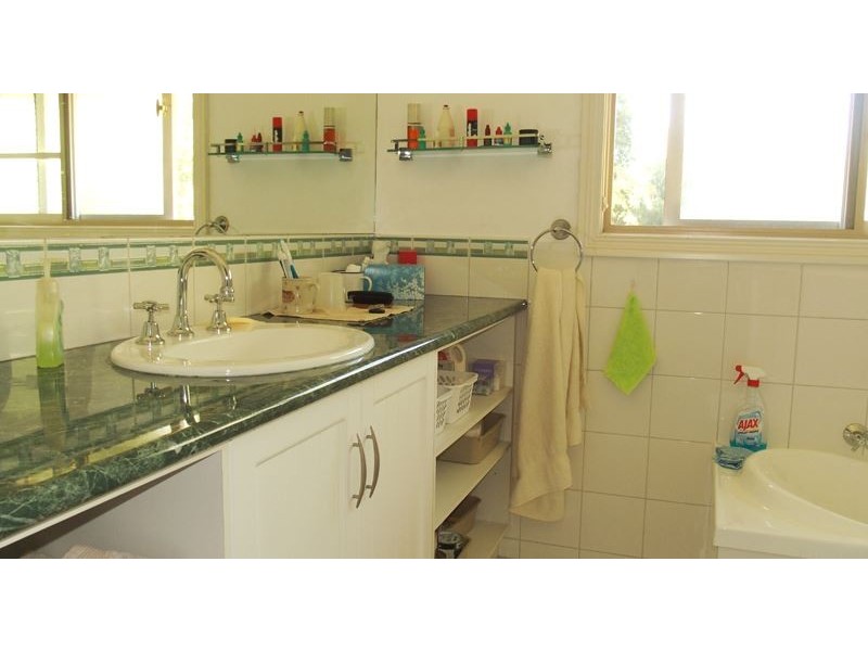 37 Chardonnay Drive, Milawa VIC 3678