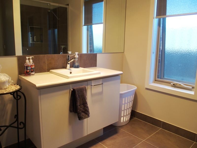 3 Maple Circuit, Wangaratta VIC 3677