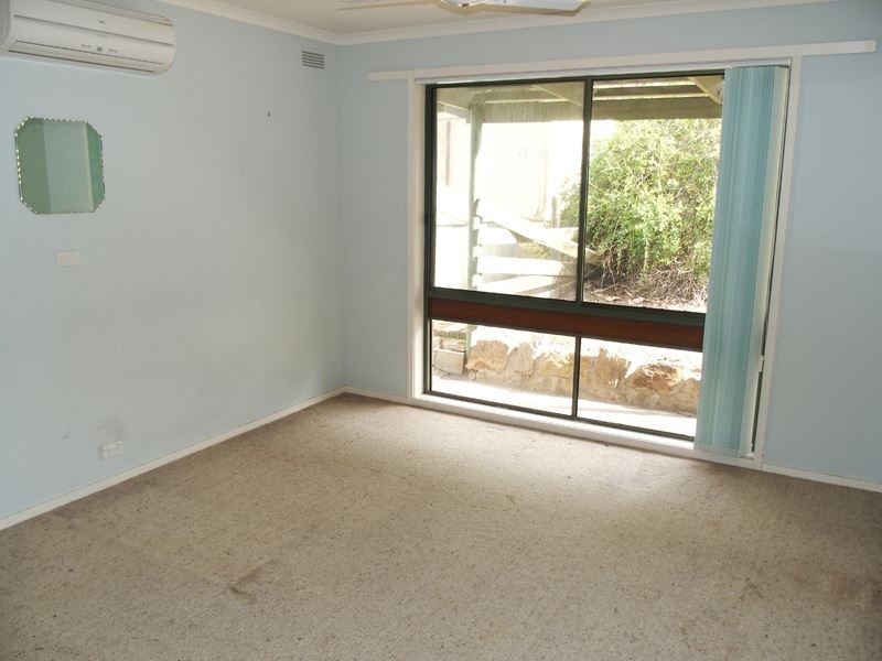 37 Henley Road, Glenrowan VIC 3675