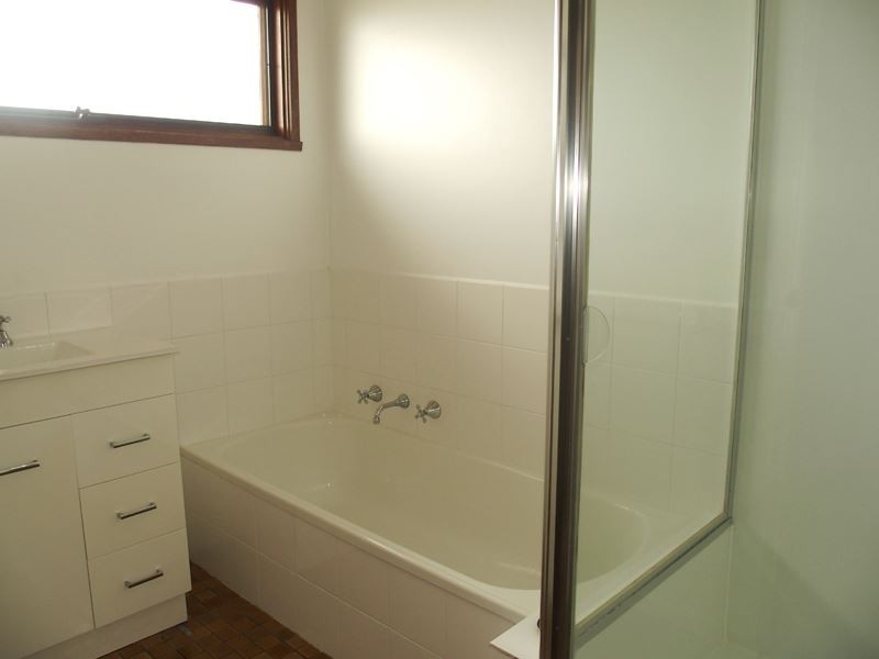 30 Noonan Street, Wangaratta VIC 3677