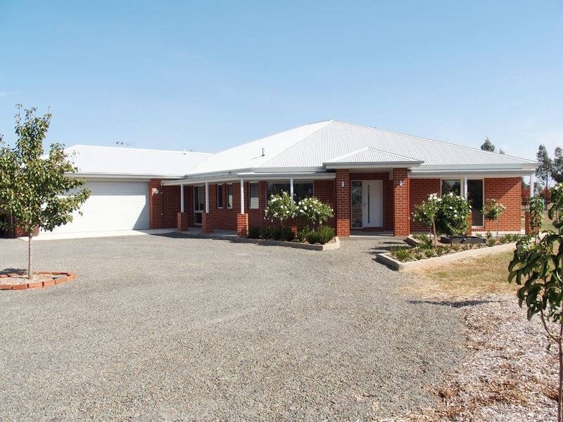 128 Milawa-Bobinawarrah Road, Milawa VIC 3678