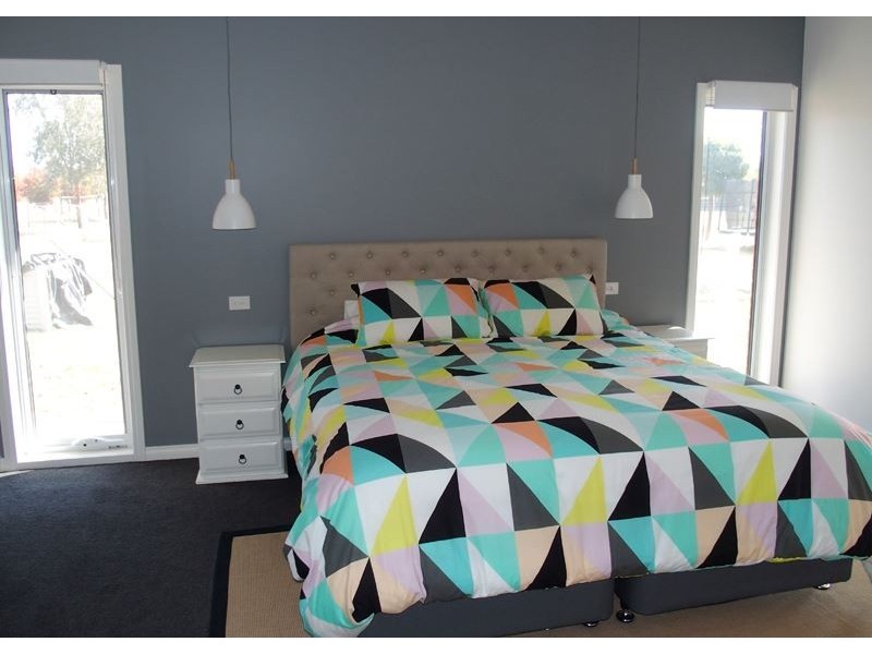 128 Milawa-Bobinawarrah Road, Milawa VIC 3678