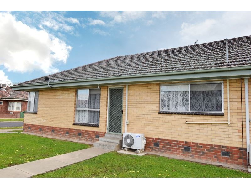 2/13/15 Gray Street, Wangaratta VIC 3677