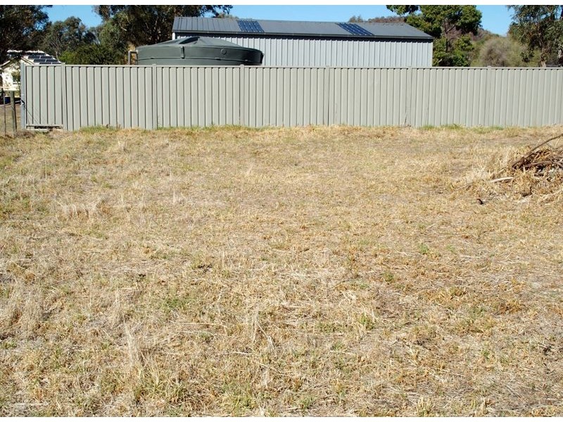 70 Gladstone Street, Glenrowan VIC 3675