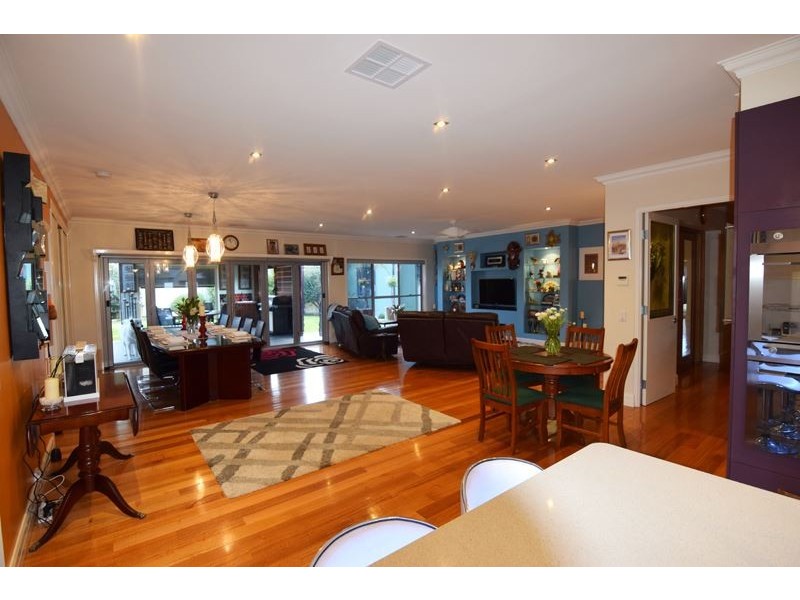 9 Latrobe Court, Wangaratta VIC 3677