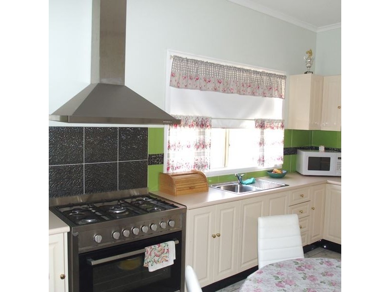 22 Hamilton Crescent, Wangaratta VIC 3677