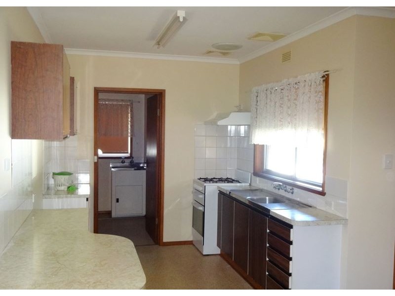 1/9 Graham Avenue, Wangaratta VIC 3677