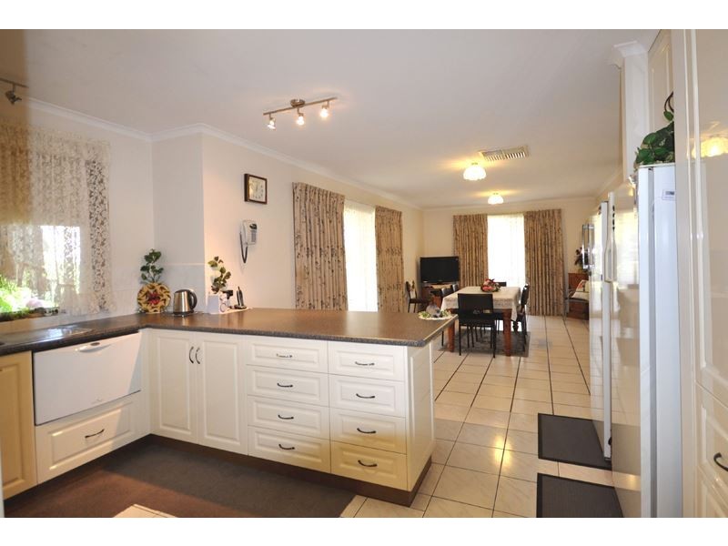 71 Edwards Street, Wangaratta VIC 3677