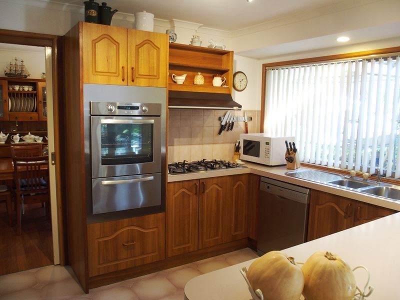 16 Mistletoe Lane, Glenrowan VIC 3675