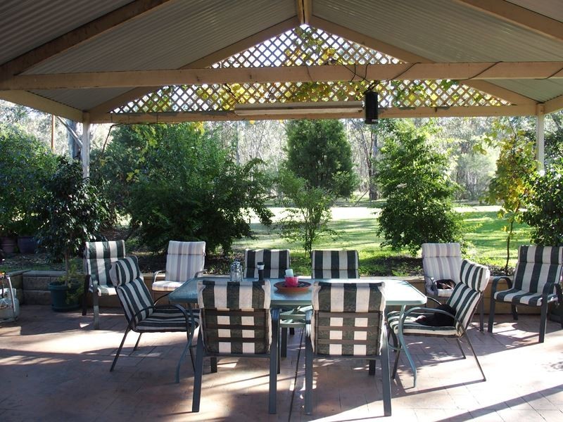 16 Mistletoe Lane, Glenrowan VIC 3675