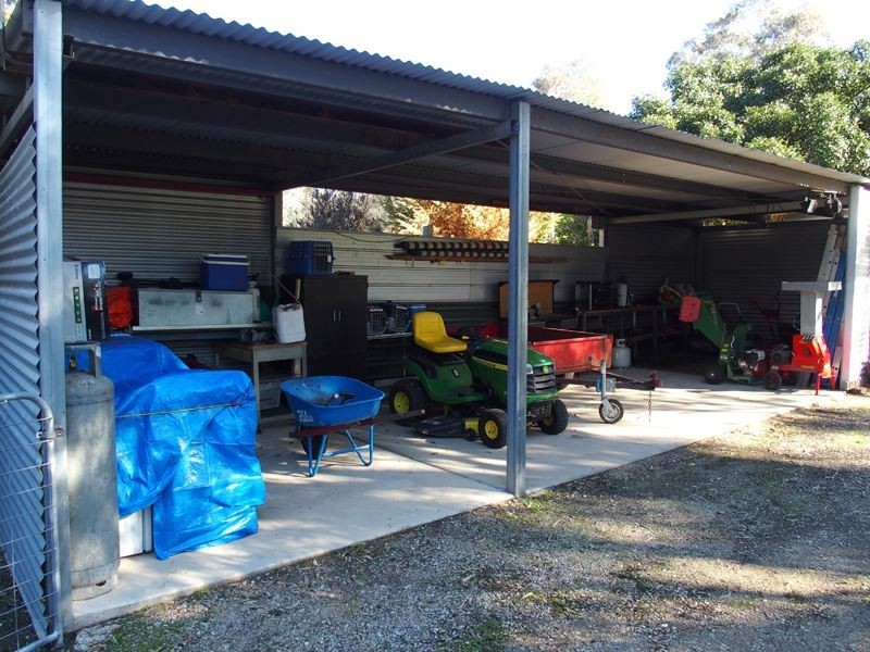 16 Mistletoe Lane, Glenrowan VIC 3675