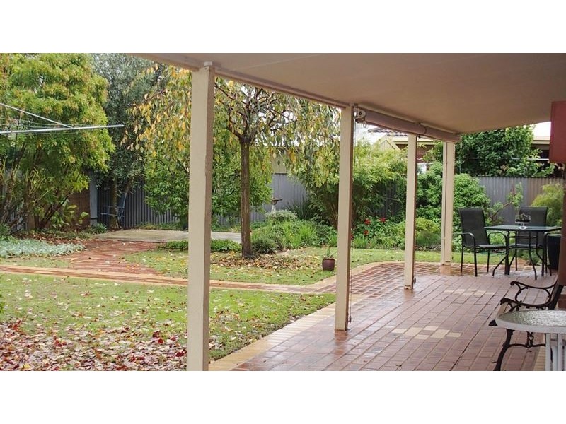 2 Iris Court, Wangaratta VIC 3677