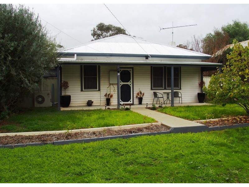 39 Sargeant Street, Thoona VIC 3726