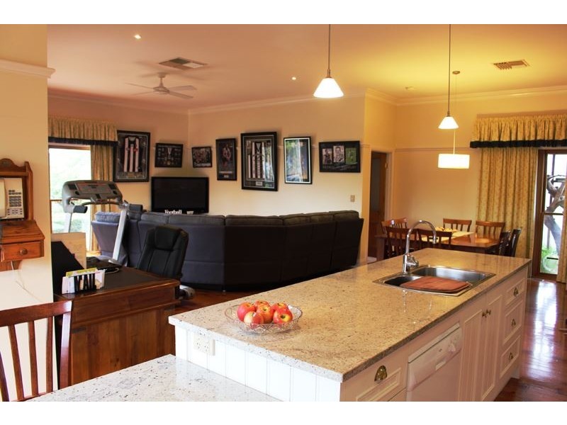 227 Tone Road, Wangaratta VIC 3677