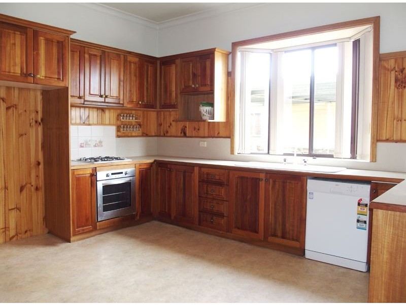 15 Hamilton Crescent, Wangaratta VIC 3677